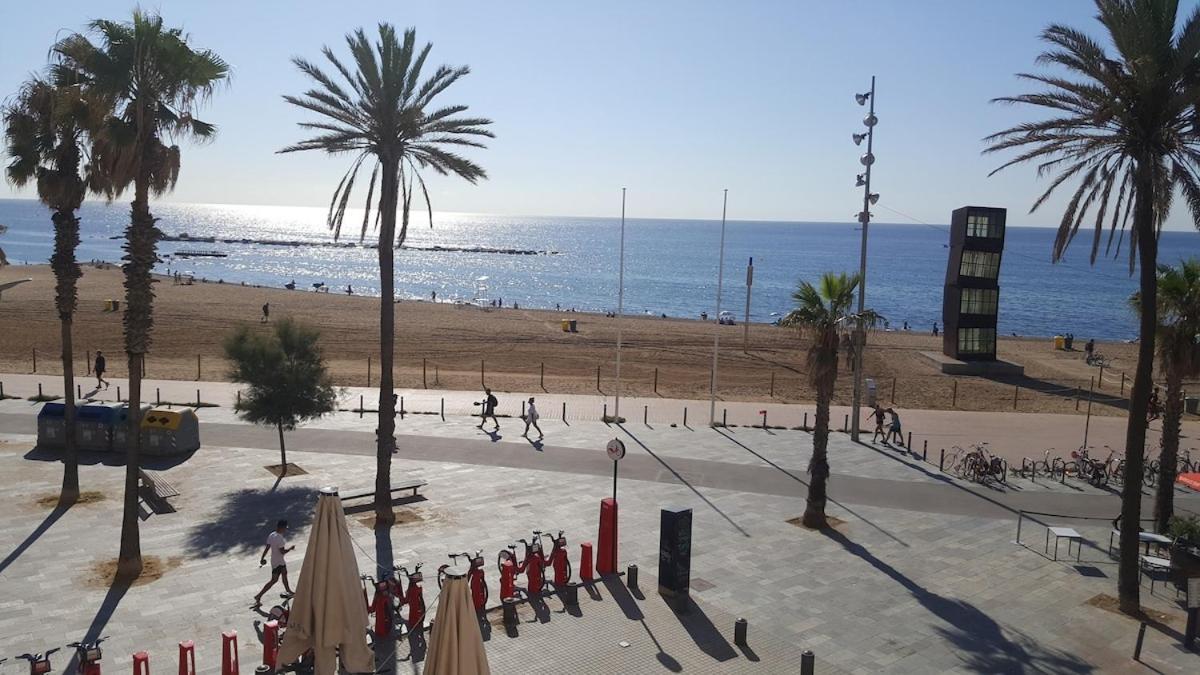 Ferienwohnung Studio Touching The Beach Barcelona Exterior foto